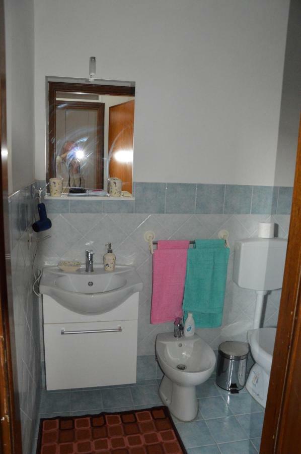 Bilocale Verde Umbria Montecastrilli Bagian luar foto